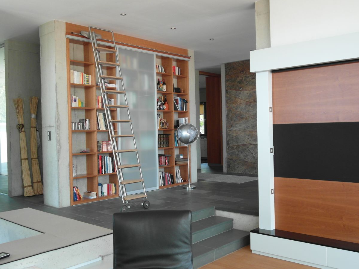 Individuelles Sideboard in Holzausführung