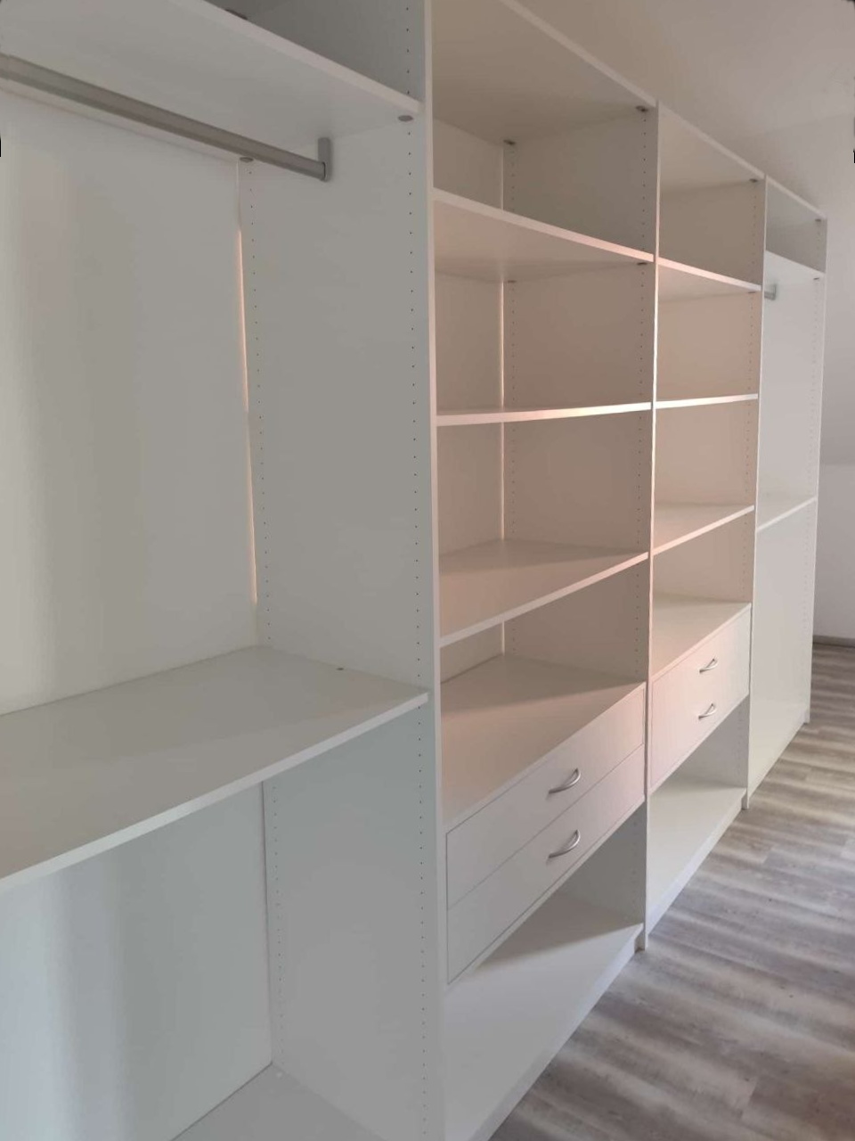 Dachausbau – Einzeildetail des Innenausbaus